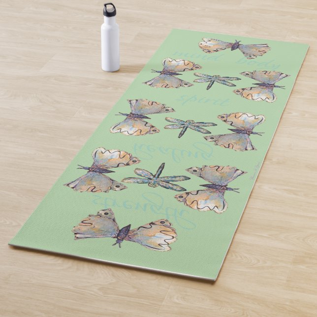 Cute Whimsical Dragonfly Butterfly Maureen Girard Yogamatte (Beispiel)