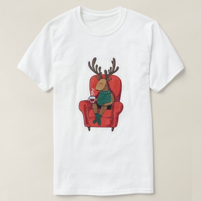 Cute Xmas Reindeer Relaxing T-Shirt (Design vorne)