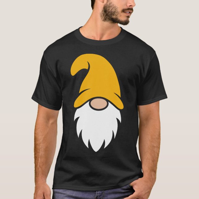 Cute Yellow Hat Christmas Gnome T-Shirt (Vorderseite)