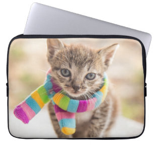 Cutest Baby Animals   Tabby Kitten Rainbow Scarf Laptopschutzhülle