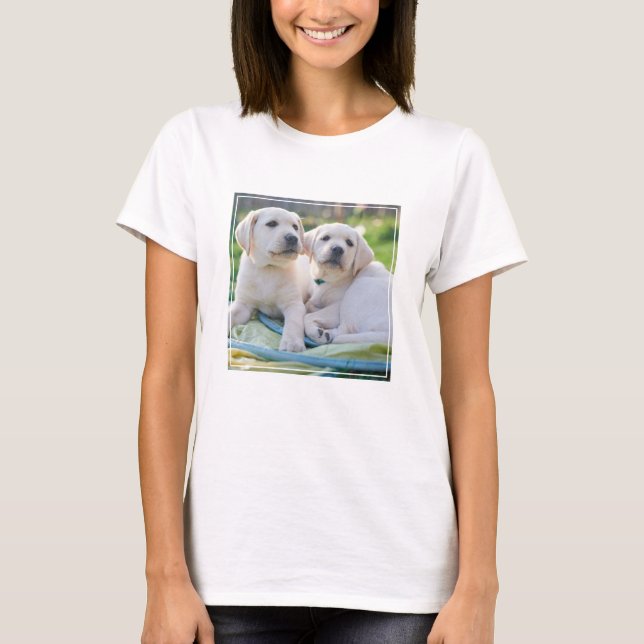 Cutest Baby Animals | Yellow Labrador Retrievers T-Shirt (Vorderseite)