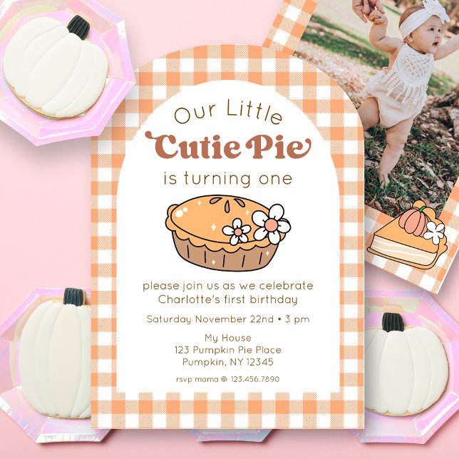 Cutie Pie Pumpkin Birthday Photo Invitation Einladung (Von Creator hochgeladen)