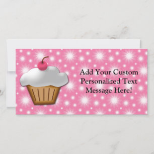 Cutout Cupcake mit rosa Kirsche oben