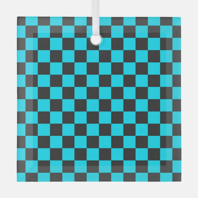 Cyan and charcoal checkerboard pattern ornament aus glas (Vorderseite)