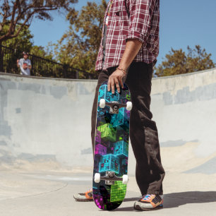 Cyan Magenta Limette Cyberpunk Extrem 3D Skateboard