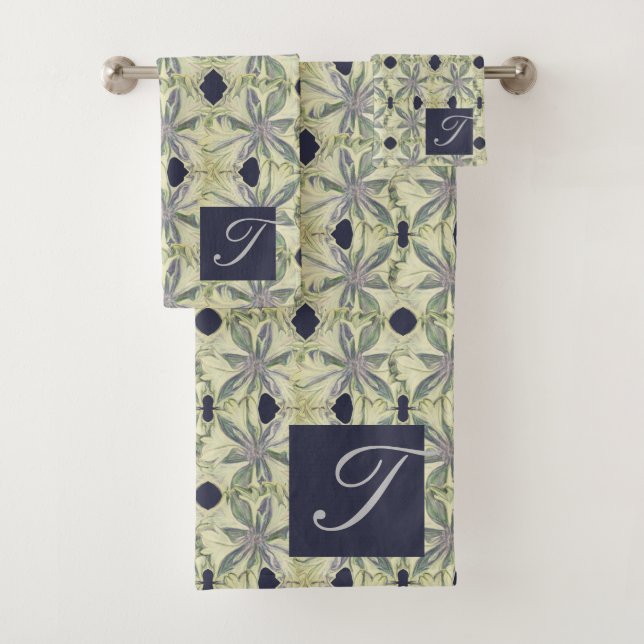 Cyanus Lattice w Navy Blue Badhandtuch Set (Insitu)