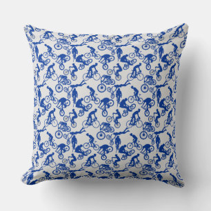 Cycling Freestyles Pattern.w x4 OffWhite BG Kissen