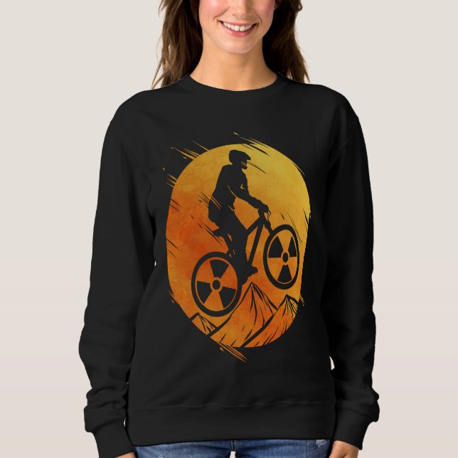 Cyclist mountain bike for bike tour bike sweatshirt (Vorderseite)