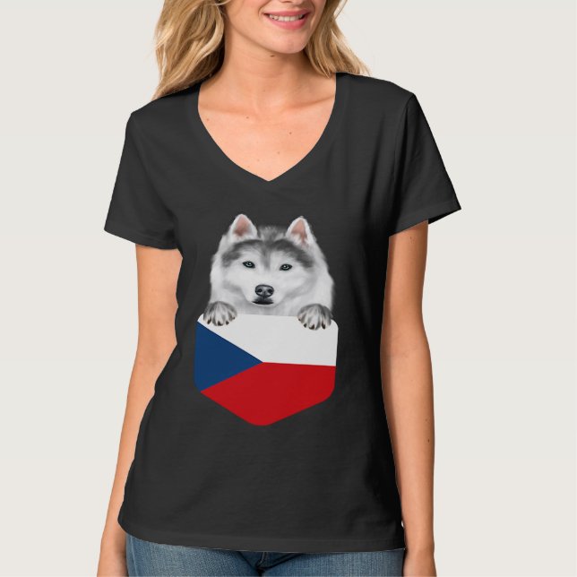 Czech Republic Flag Siberian Husky Dog In Pocket T-Shirt (Vorderseite)
