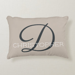 D Anfänglicher personalisierter Name Taupe Beige N Dekokissen