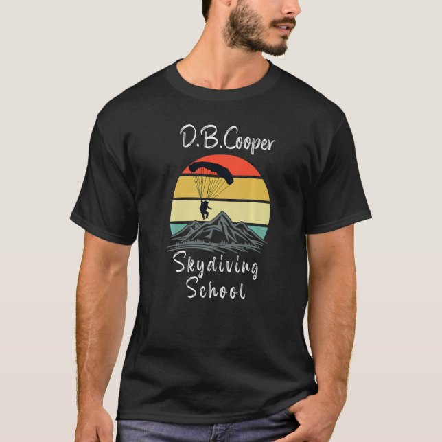 D B Coopers Skydiving School Portland Oregon T-Shirt (Vorderseite)