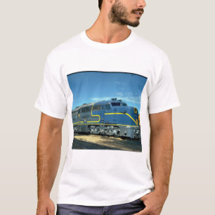 D&H Alco PA-1 #18. (Zug; Himmel; Wolken; Schiene;) T-Shirt