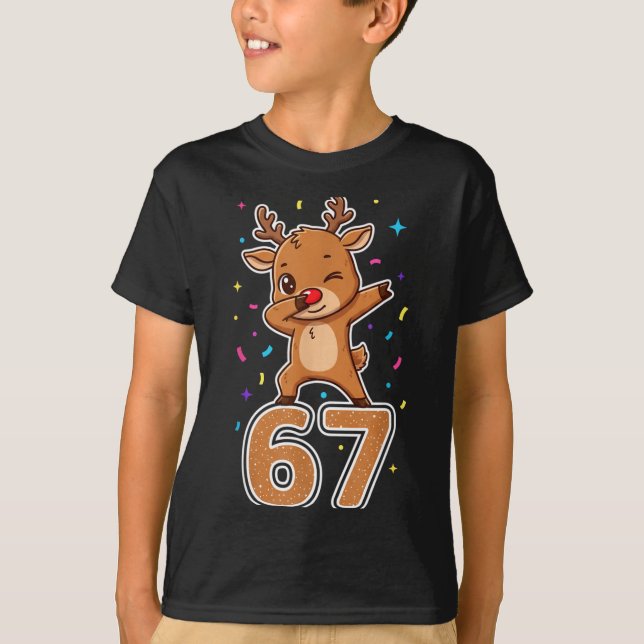 Dabbing 67 Reindeer 67 Funny Six Seven Meme Gen Z  T-Shirt (Vorderseite)