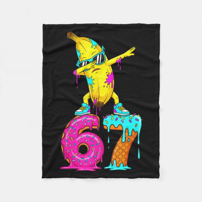 Dabbing Banana 67 Ice Cream Drip Funny Six Seven M Fleecedecke (Vorderseite)