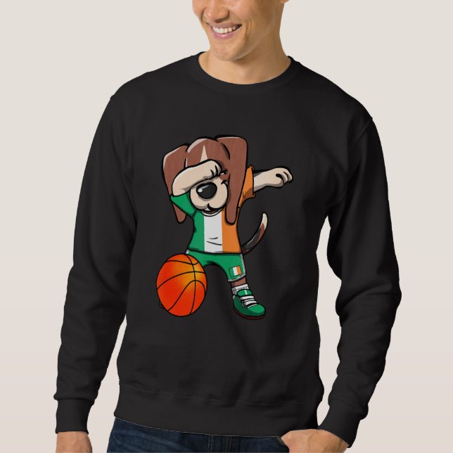 Dabbing Beagle Dog Ireland Jersey Irish Basketball Sweatshirt (Vorderseite)