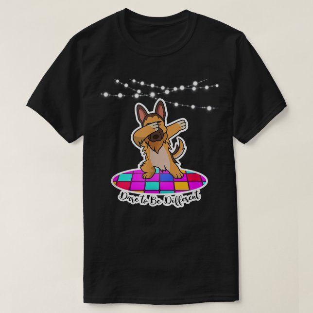 Dabbing Dare to be Different pet d T-Shirt (Design vorne)