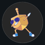 Dabbing Dreidel Hanukkah Dancing Chanukah Kids Gir Runder Aufkleber<br><div class="desc">Dabbing Dreidel Hanukkah Dancing Chanukah Kids Girls Boys</div>