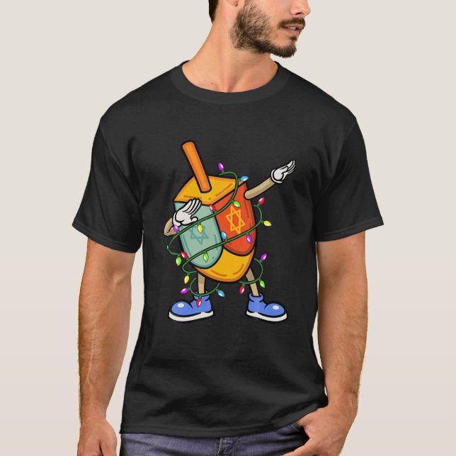 Dabbing Dreidel Hanukkah Weihnachtsbeleuchtung Men T-Shirt (Vorderseite)
