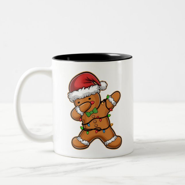 Dabbing Gingerbread Baum Weihnachten Zweifarbige Tasse (Links)