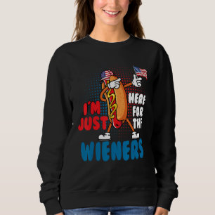 Dabbing Hot Dog I m nur hier wegen der Wurst 4. Ju Sweatshirt