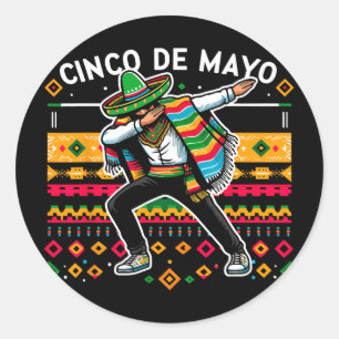 Dabbing-Mexikanischer Poncho Cinco De Mayo Fiesta Runder Aufkleber