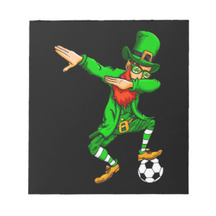 Dabbing St. Patricks Day Leprechaun Soccer Notizblock