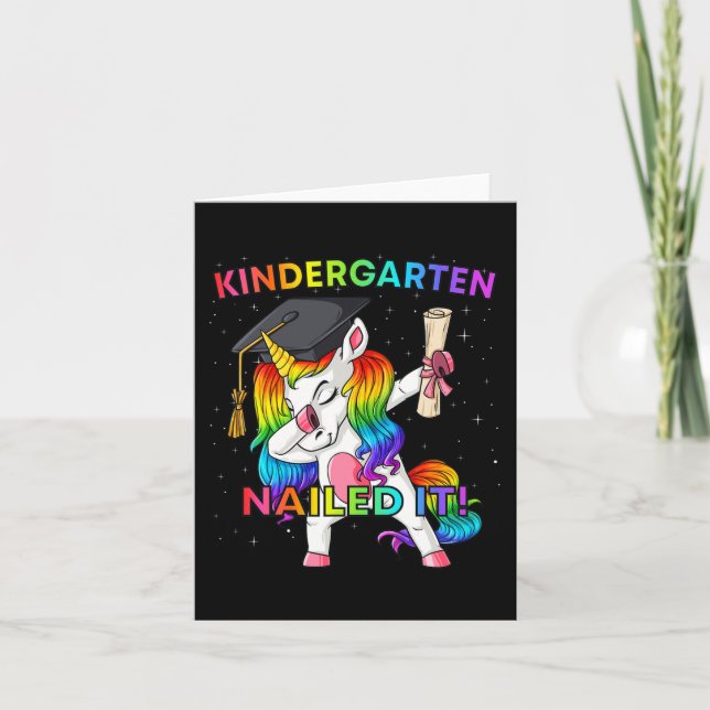 Dabbing Unicorn Kindergarten Nails It Abschluss Karte (Vorderseite)