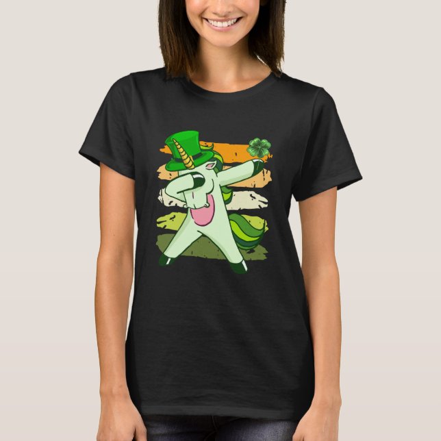 Dabbing unicorn shamrock St Patrick's Day  1 T-Shirt (Vorderseite)