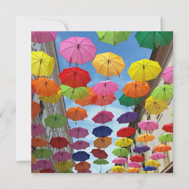 Dach aus Regenschirmen (Vorderseite)