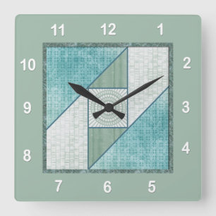 Dachfenster-Quiltblock in Blau und Grün Quadratische Wanduhr