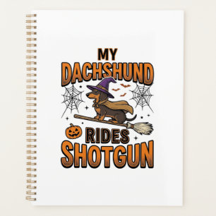 Dachshund Halloween Hexen Besen fährt Shotgun-Shir Planer