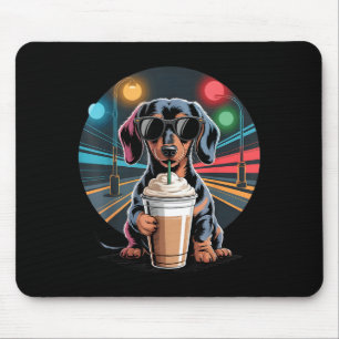 Dachshund trinkt eisgekühlten Kaffee Tier Hund Mem Mousepad