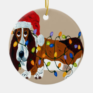 Dachshund verwirrt in den Weihnachtslichtern Keramikornament