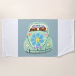  Dachshunds in a Hippie Car Strandtuch