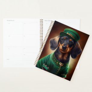 Dackel Hund in St. Patrick's Day Dress Planer