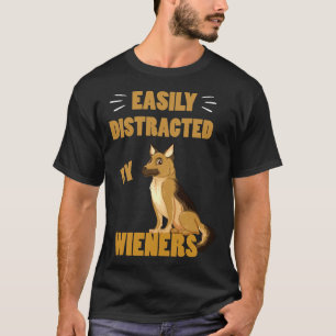 Dackel Hund leicht abgelenkt von Dackeln Essenti T-Shirt