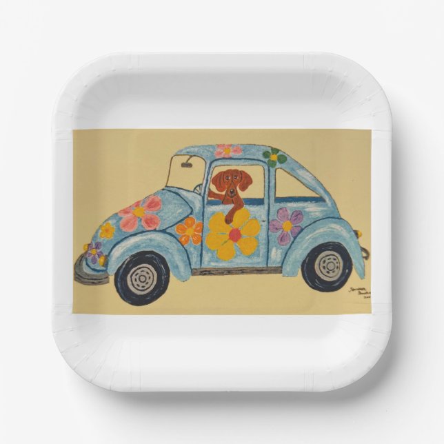 Dackel im Hippieauto Pappteller (Vorderseite)