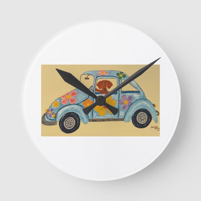 Dackel in Hippie-Auto Runde Wanduhr (Vorderseite)