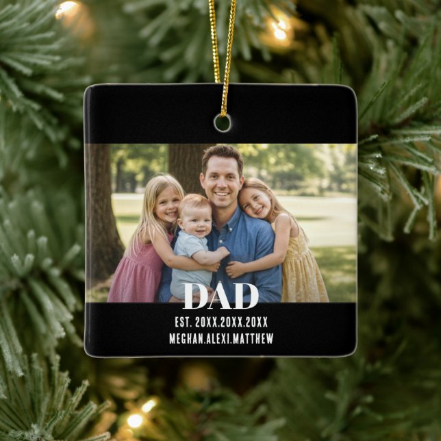 Dad Est. Year Name Photo Bold Font Keramikornament (Baum)