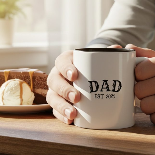Dad Est  Zweifarbige Tasse (Von Creator hochgeladen)
