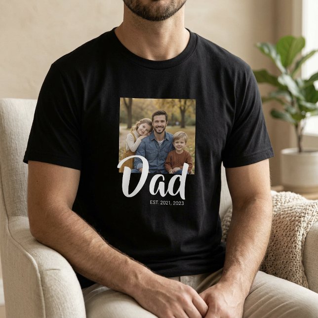 Dad Established Schrift Foto T-Shirt (Dad Established Script Photo T-Shirt)