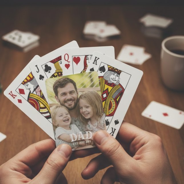 Dad-Foto etabliert Spielkarten (Von Creator hochgeladen)