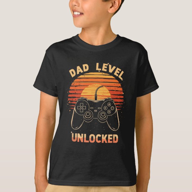 Dad Level Unlocked Funny Retro New Dad Gamer  T-Shirt (Vorderseite)