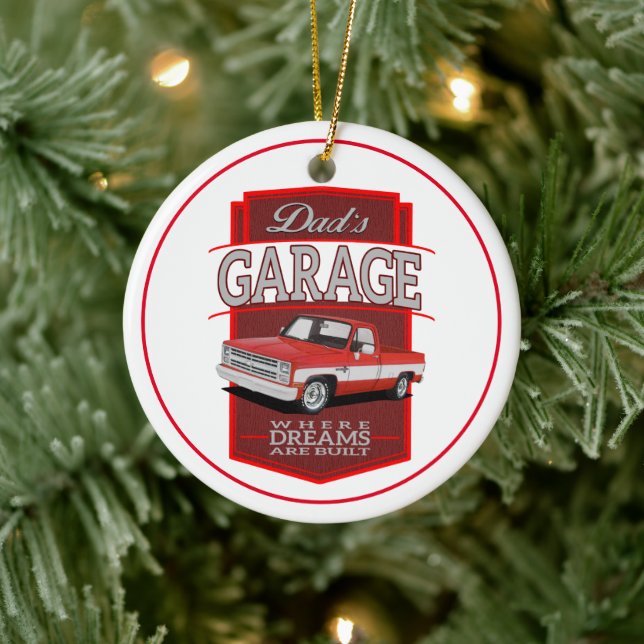 Dad’s Classic Garage Truck Keramik Ornament (Baum)