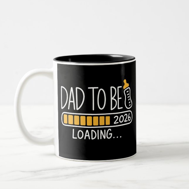Dad To Be 2026 Promoted to Daddy New Father  Zweifarbige Tasse (Links)