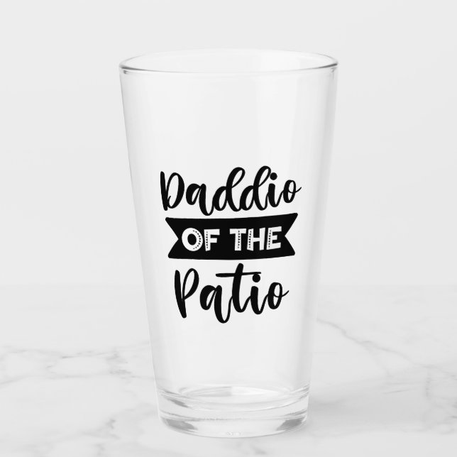 Daddio of the Patio Cool Father's Day Funny Dad  Glas (Vorderseite)