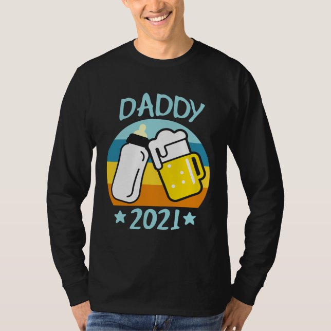 Daddy 2021 Father Baby Birth Men  Dad T-Shirt (Vorderseite)