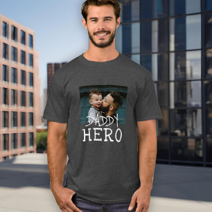 Daddy Hero White Typografy Vater Foto Gray T-Shirt