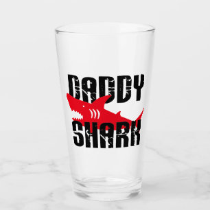 Daddy Shark hat Graphic getragen Glas