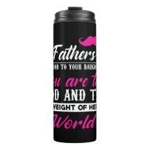 Daddy spendet das Gewicht ihrer Welt